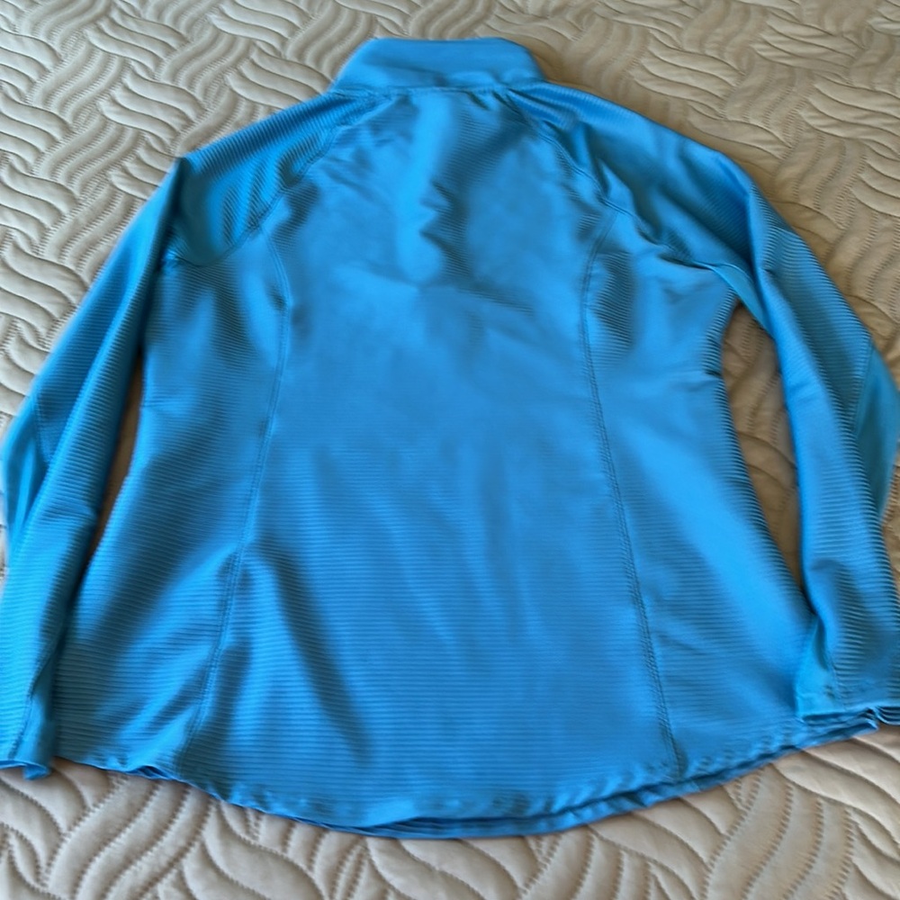 EUC - 💙 Chico's Blue Fitted 1/4 Zip Polo Sweatship - Picture 7 of 9